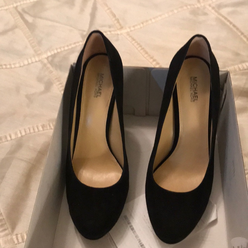 Women’s designer high heels